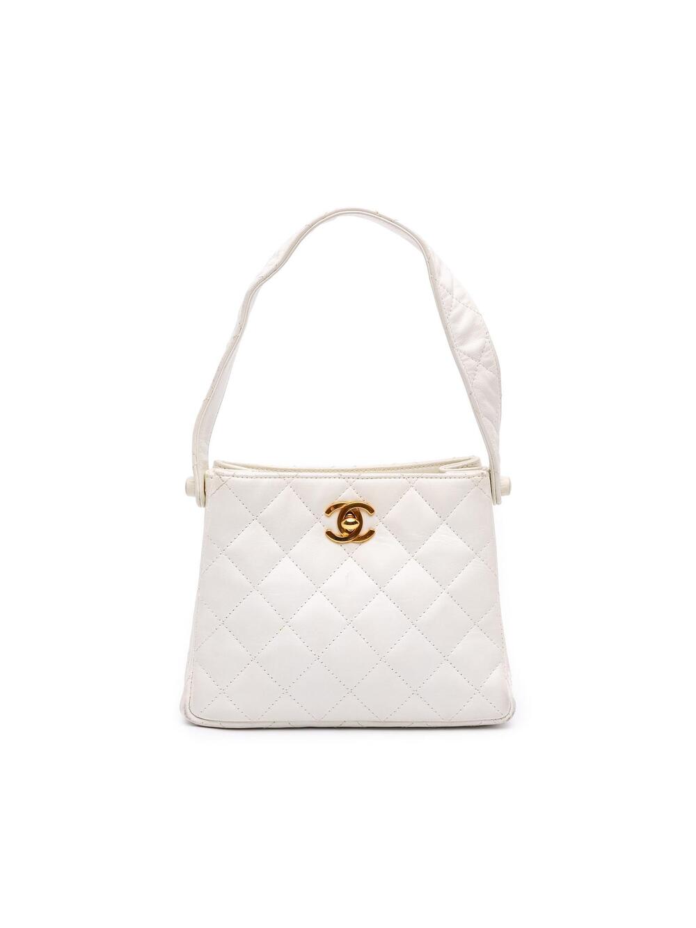 Chanel Cc Quilted Lambskin Shoulder Bag #369917C14B